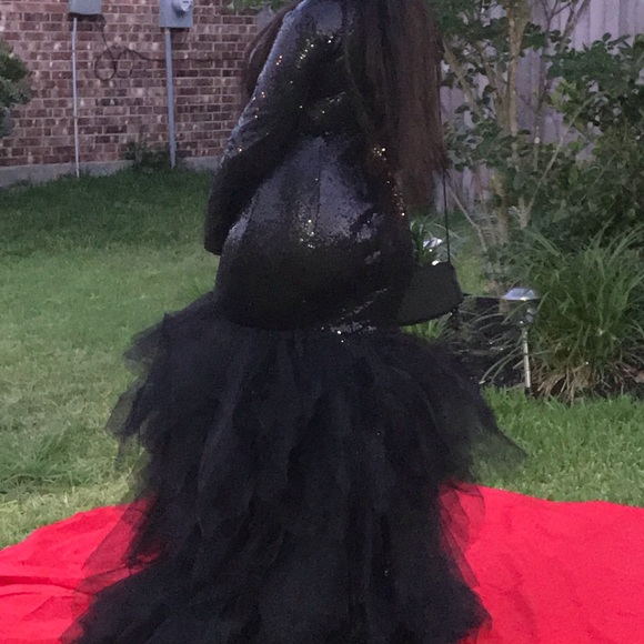 Sequins & Toulle Evening Gown -Black - Picture 6 of 7